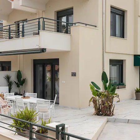 Seas The Day - Beachfront, Amazing Sea Views بيفكوهوري