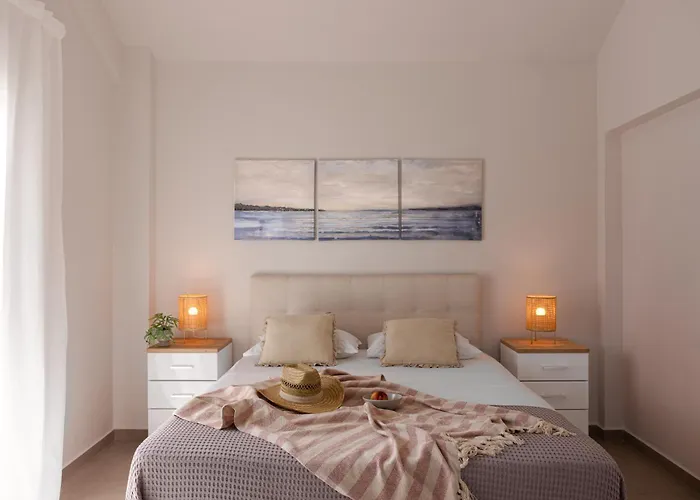 Seas The Day - Beachfront, Amazing Sea Views Σπίτι διακοπών Πευκοχώρι